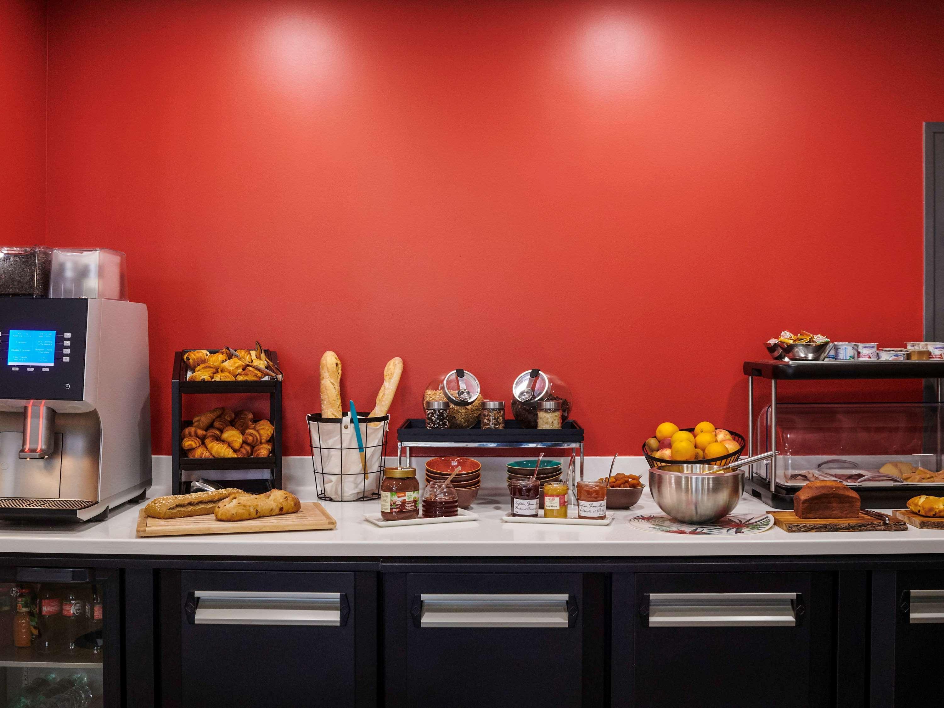 Ibis Styles Nantes Centre Place Graslin Dış mekan fotoğraf